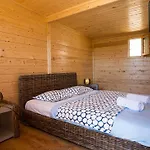 Hostel Good Feeling &