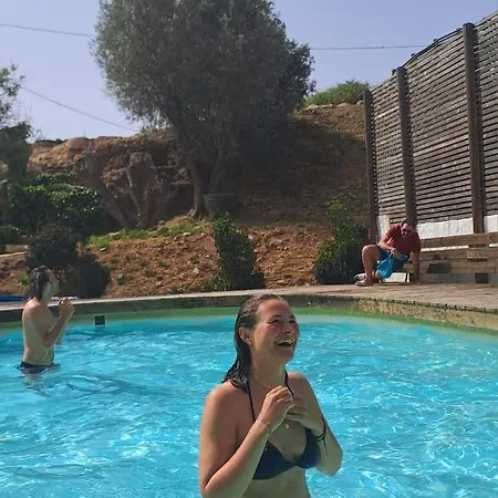 Good Feeling & Raposeira (Faro)