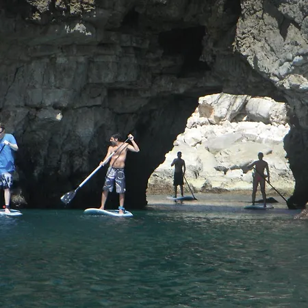 אכסניה Good Feeling & *