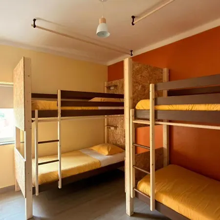 Good Feeling & Hostel
