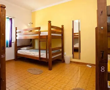 Good Feeling Hostel & Guest House