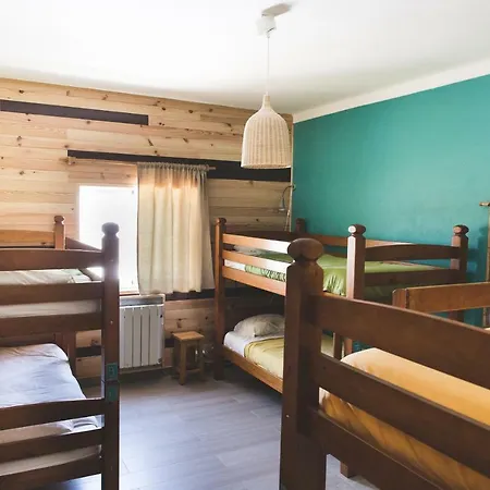 Good Feeling & Hostal *
