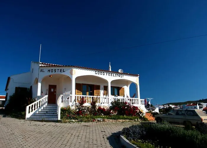 Hostel Good Feeling &