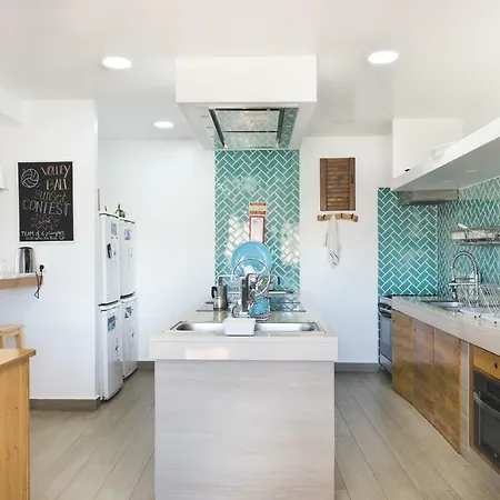 Good Feeling & *